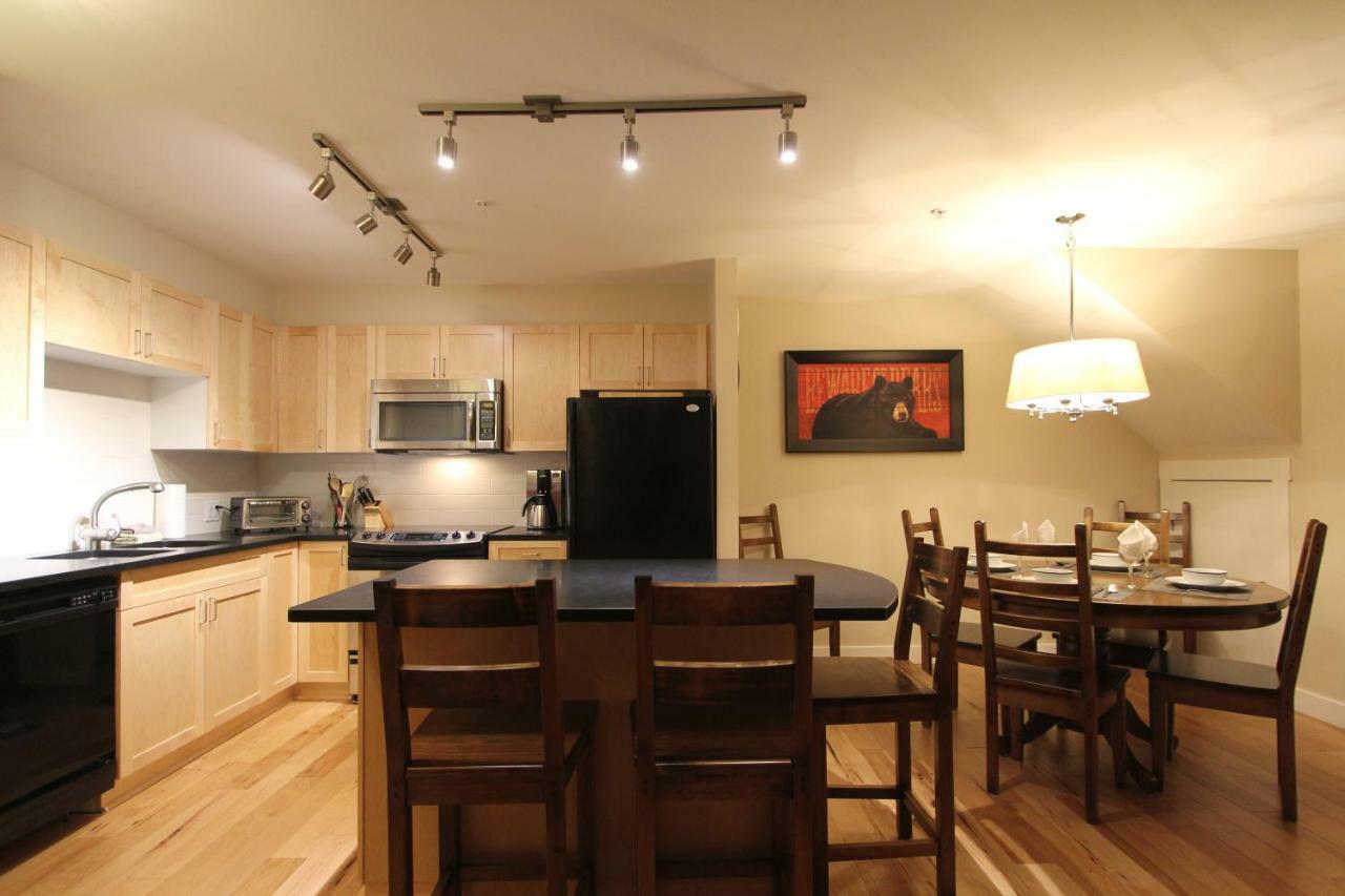 Villas Snowberry By Whistler Retreats エクステリア 写真