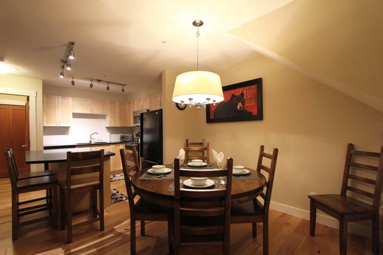 Villas Snowberry By Whistler Retreats エクステリア 写真